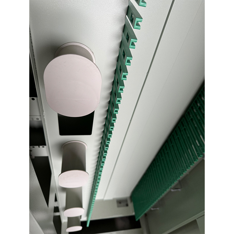 6-Door 720-Core 1:1 Triple-Network Optical Cross-Connect Box
